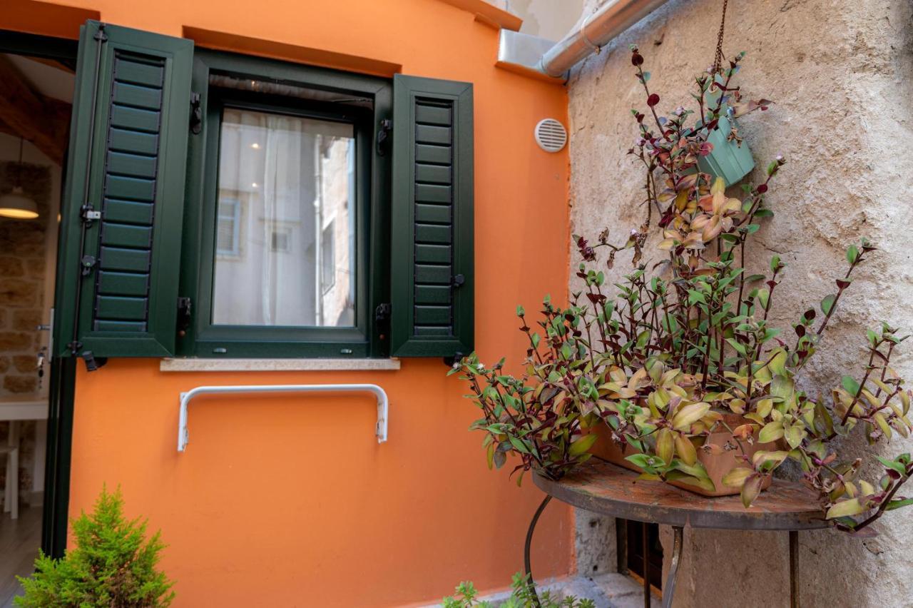 Studio App Dea In The Center Rovinj Extérieur photo